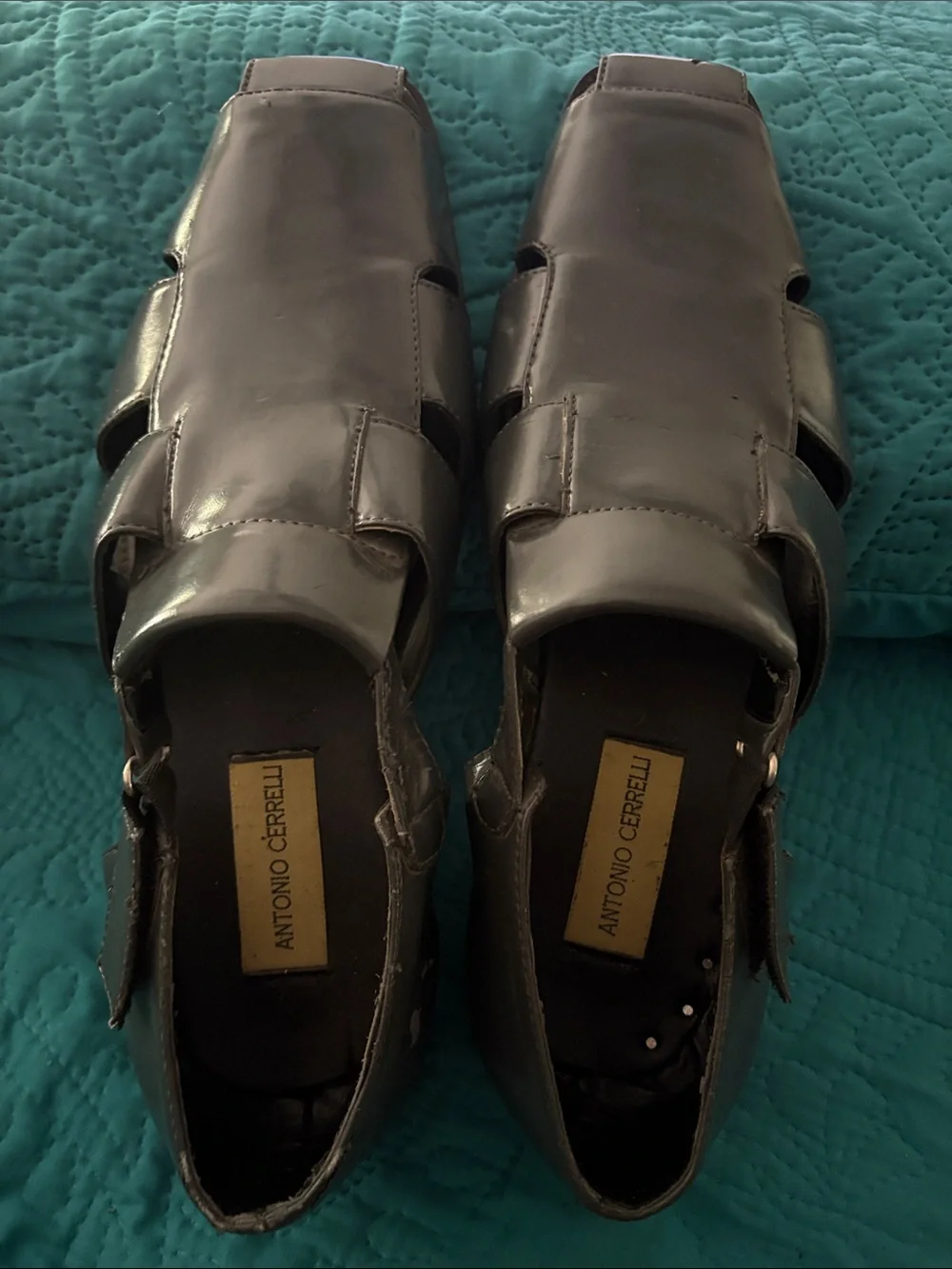 Men’s Gray Leather Fisherman Sandals